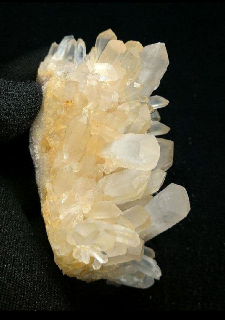 《マダガスカル産》天然水晶クラスター ２個セット