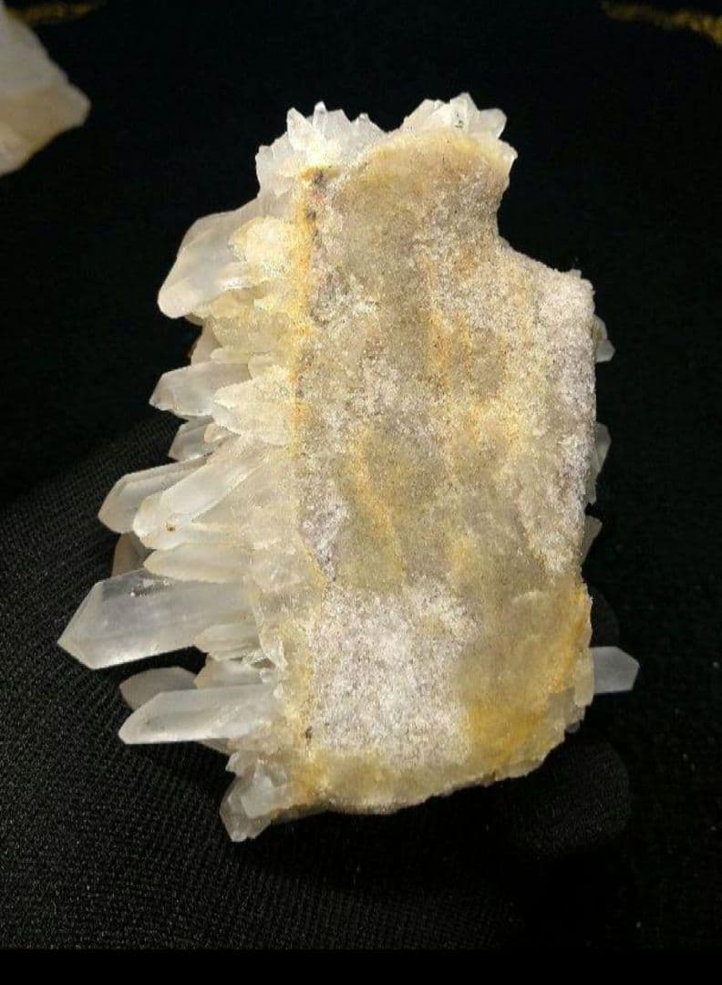 《マダガスカル産》天然水晶クラスター ２個セット