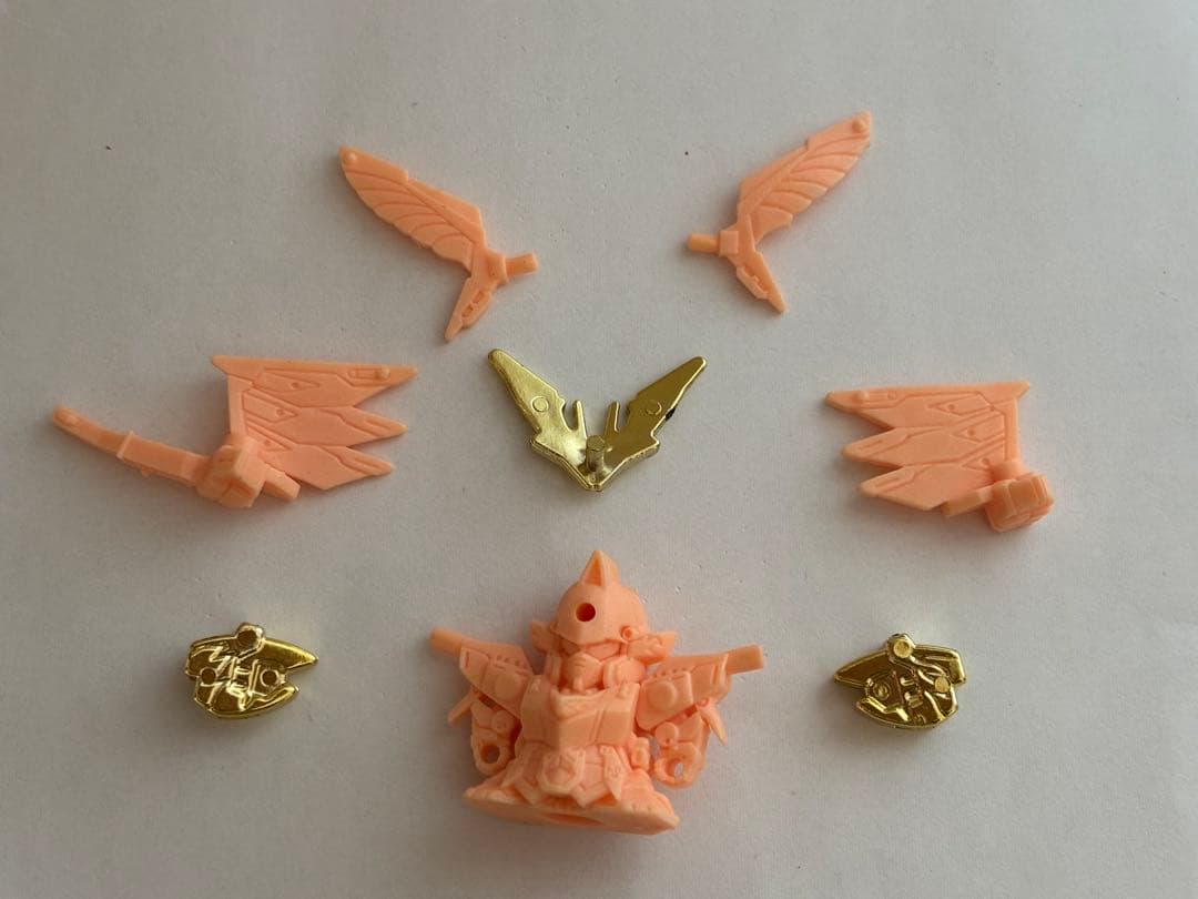 ガン消し　SDガンダム 翼付きフィギュア 金メッキ 当時物