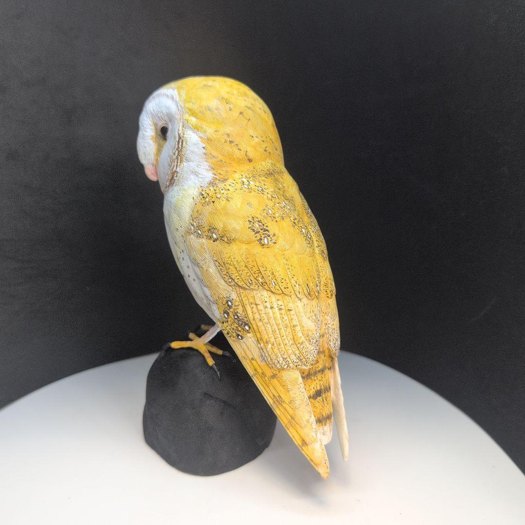 リアル　「メンフクロウ」　野鳥彫刻　 バードカービング　木彫りの野鳥