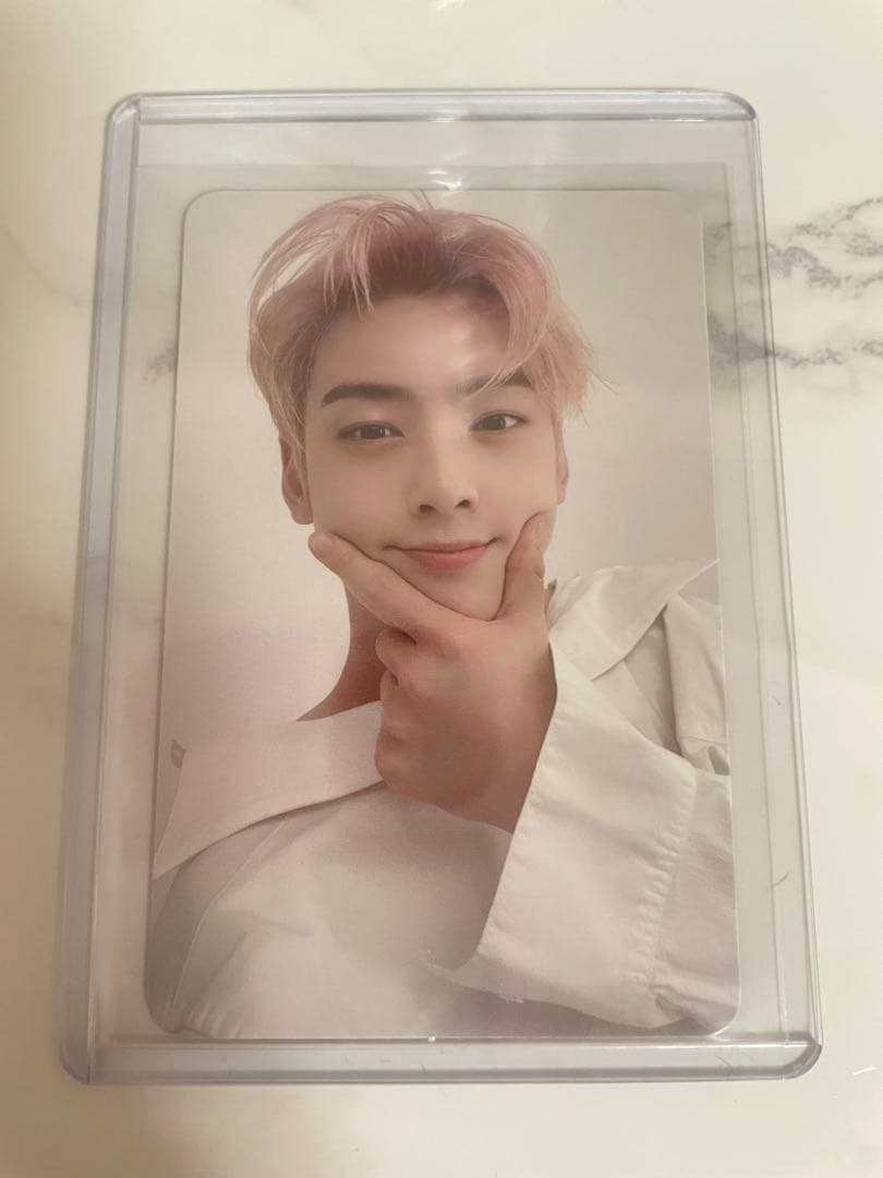 ASTRO SWITCH ON ウヌ トレカ - メルカリ