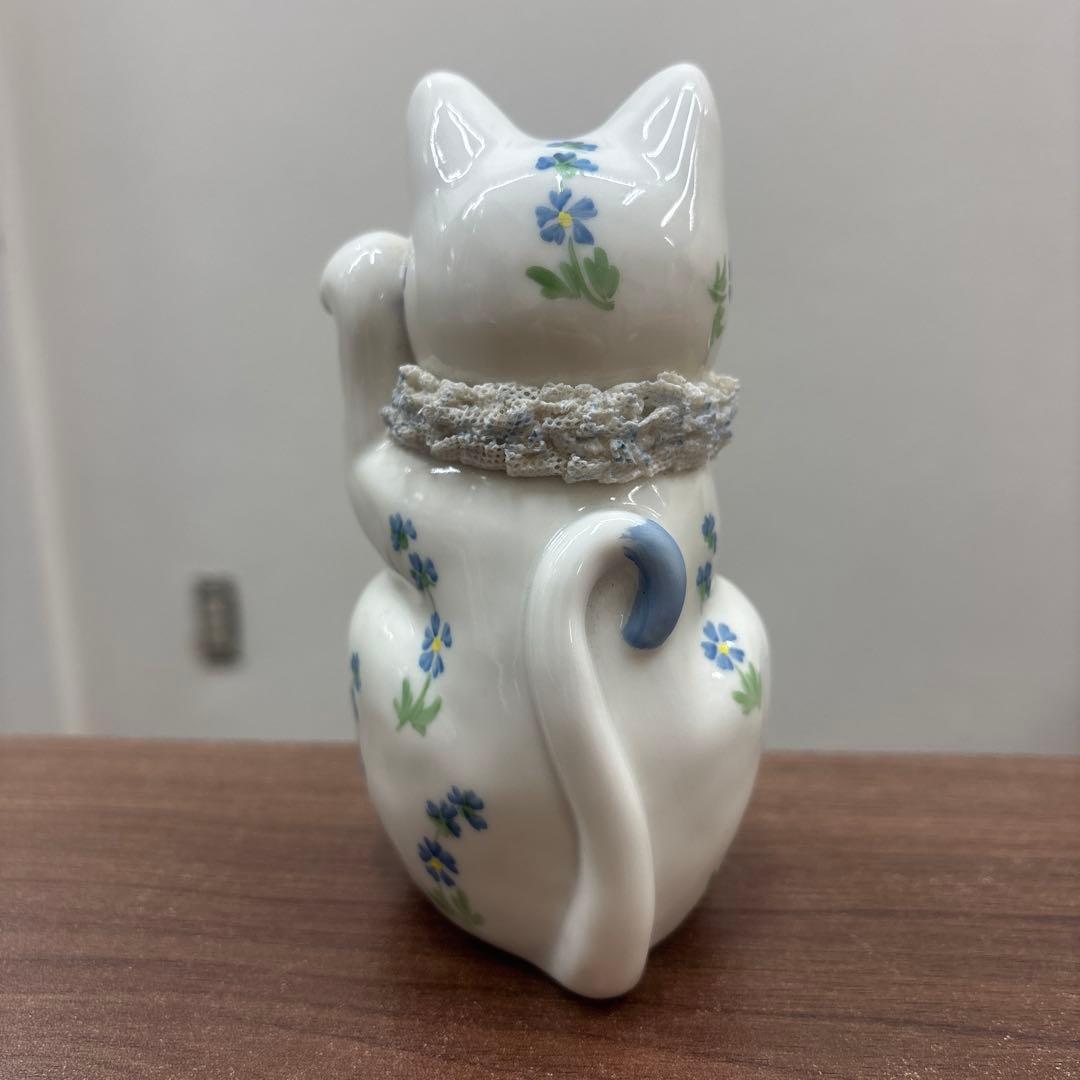 アイリッシュドレスデン　Happy Cat　招き猫　フィギュアリン