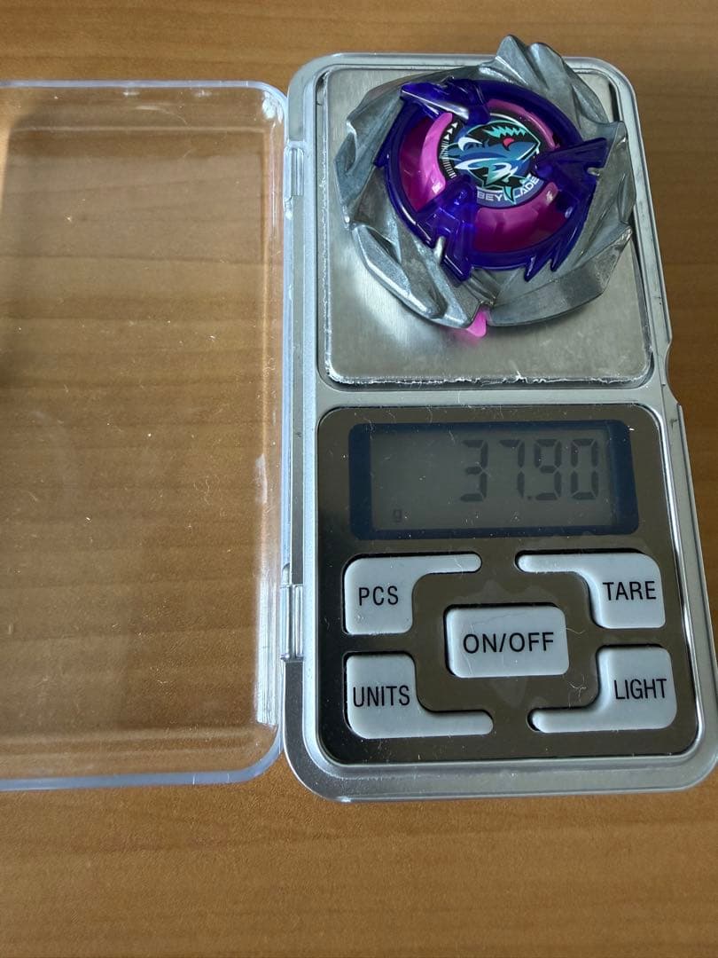 調整済み シャークスケイル9-60LR +FB 37.90g ベイブレードX