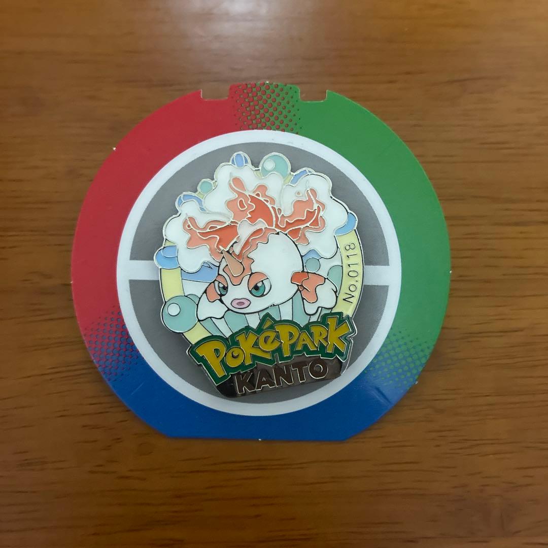 ポケパーク限定 ピンバッジ トサキント - メルカリ