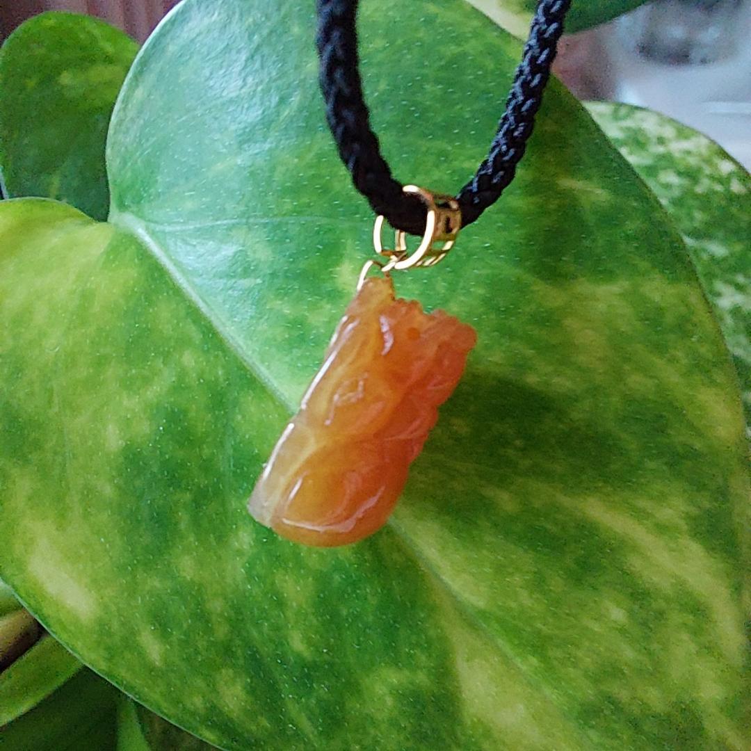 鑑別書付・18K希少天然ミャンマー産レッド本翡翠貔貅ヒキュウペンダント58224