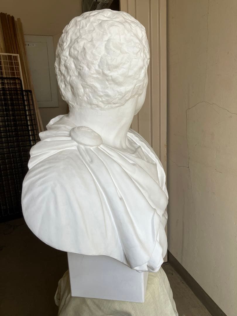 ブルータス 胸像