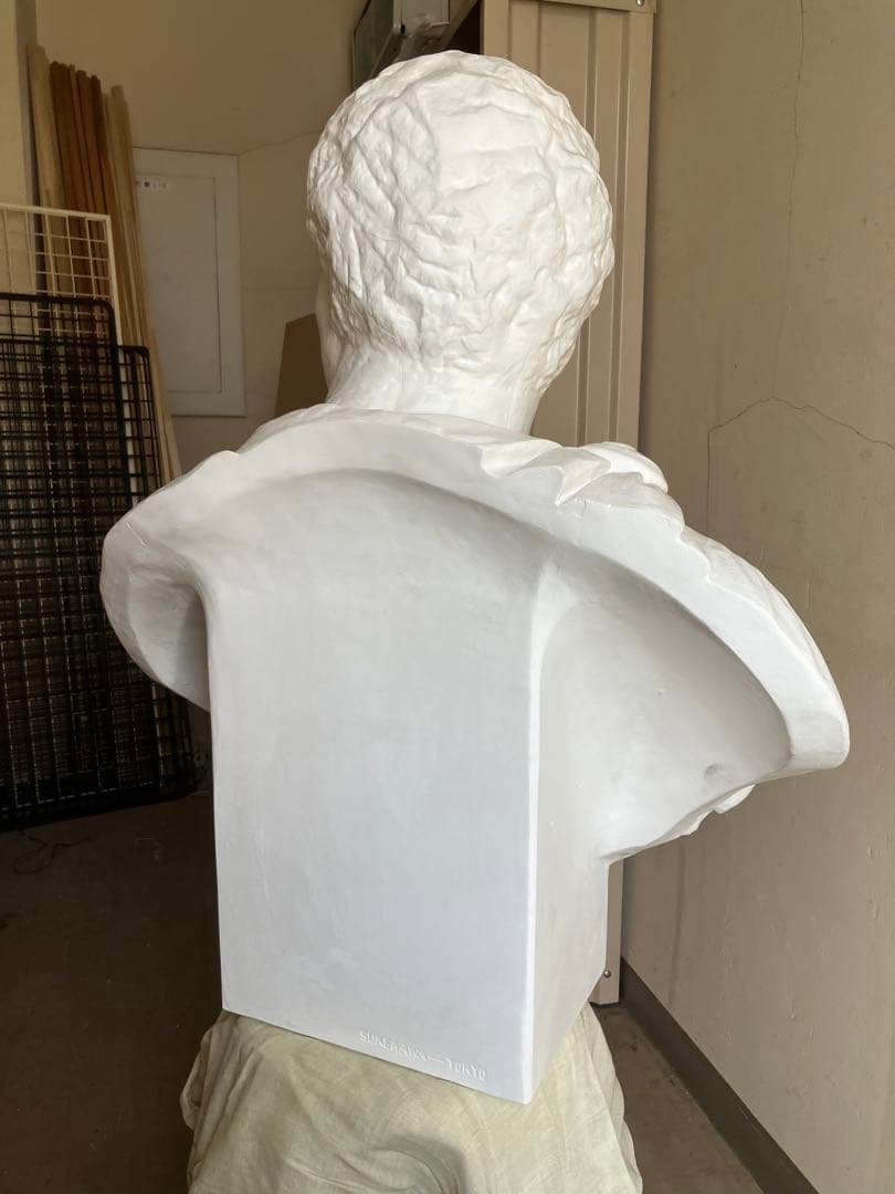 ブルータス 胸像