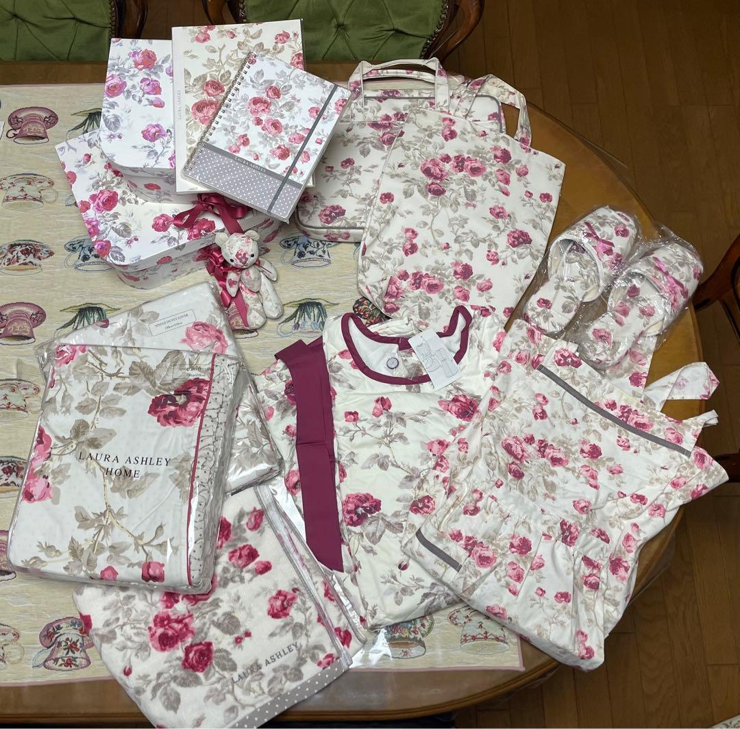 レア未使用 ローラアシュレイ ロージズ ワンピース エプロン リボン