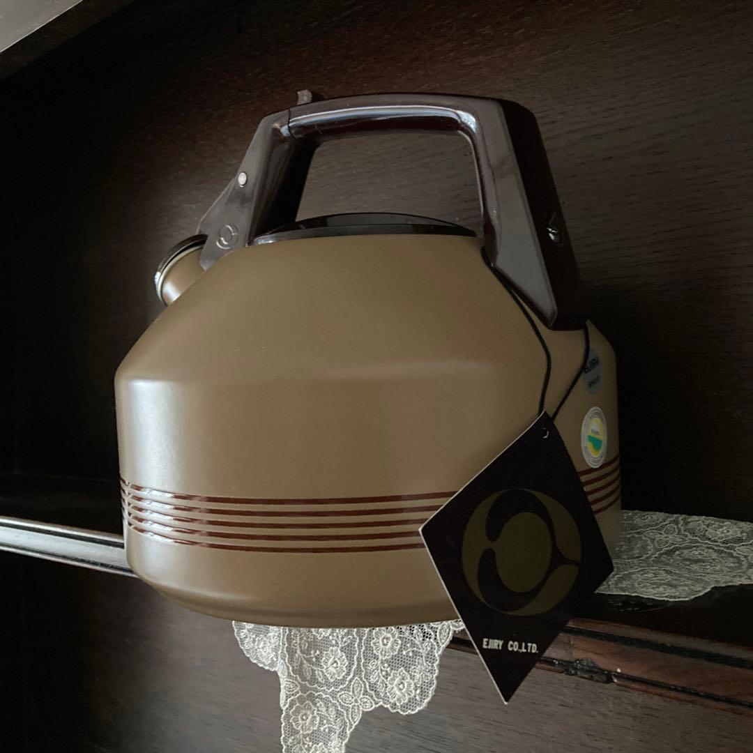 エジリー　ケトル　やかん　２.８L 琺瑯　ベージュ