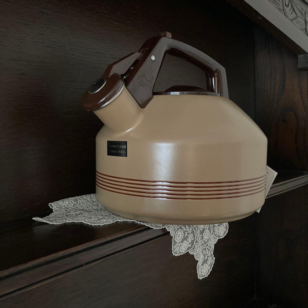 エジリー　ケトル　やかん　２.８L 琺瑯　ベージュ