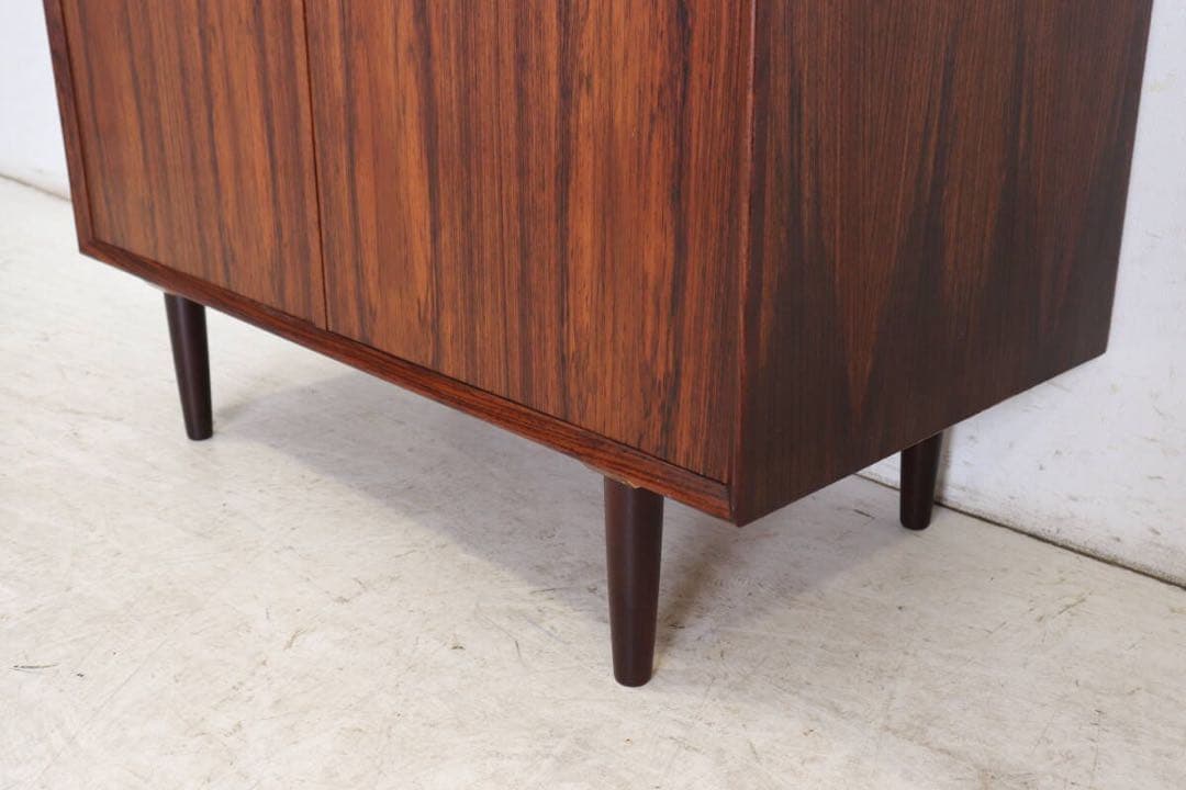 1970年代 北欧ヴィンテージ ローズウッド材キャビネット