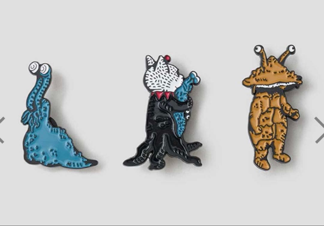 グラニフ ウルトラマンシリーズ ヒグチユウコ ピンズ3P