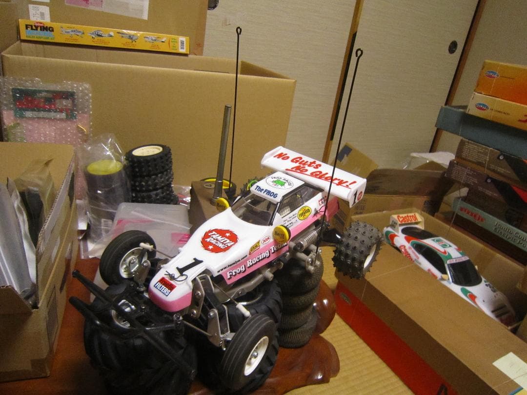 1時間限定出品 1/10 マイティフロッグ 2.4G フルセット 前後金ベア化