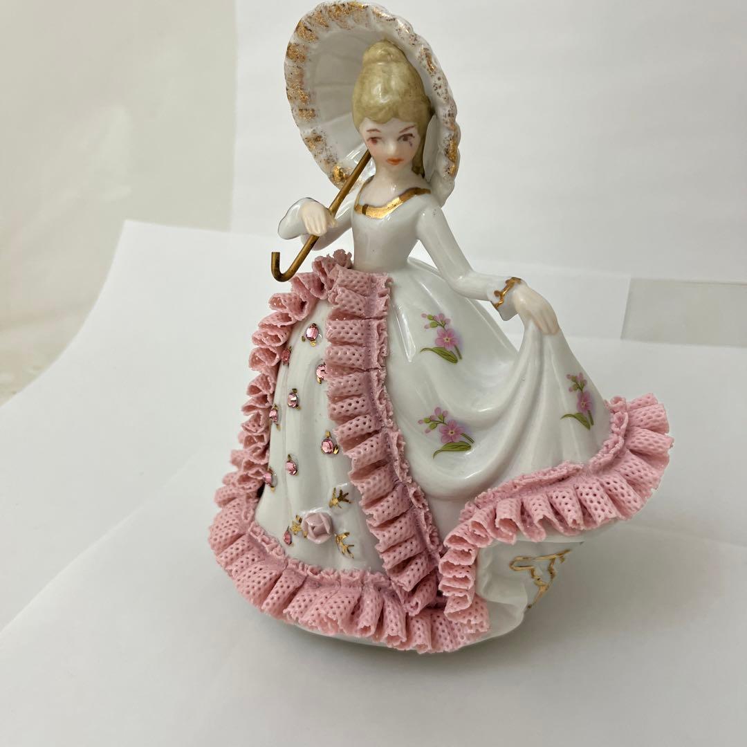 レース人形オルゴール