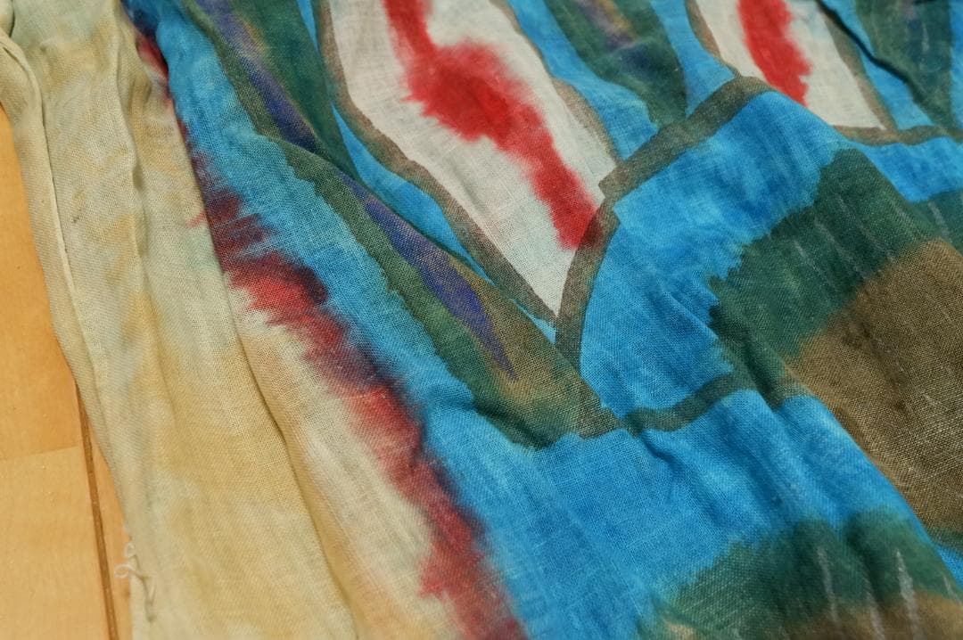 鯉のぼり　大きめ　布製　古い　レトロ　時代物　10-10