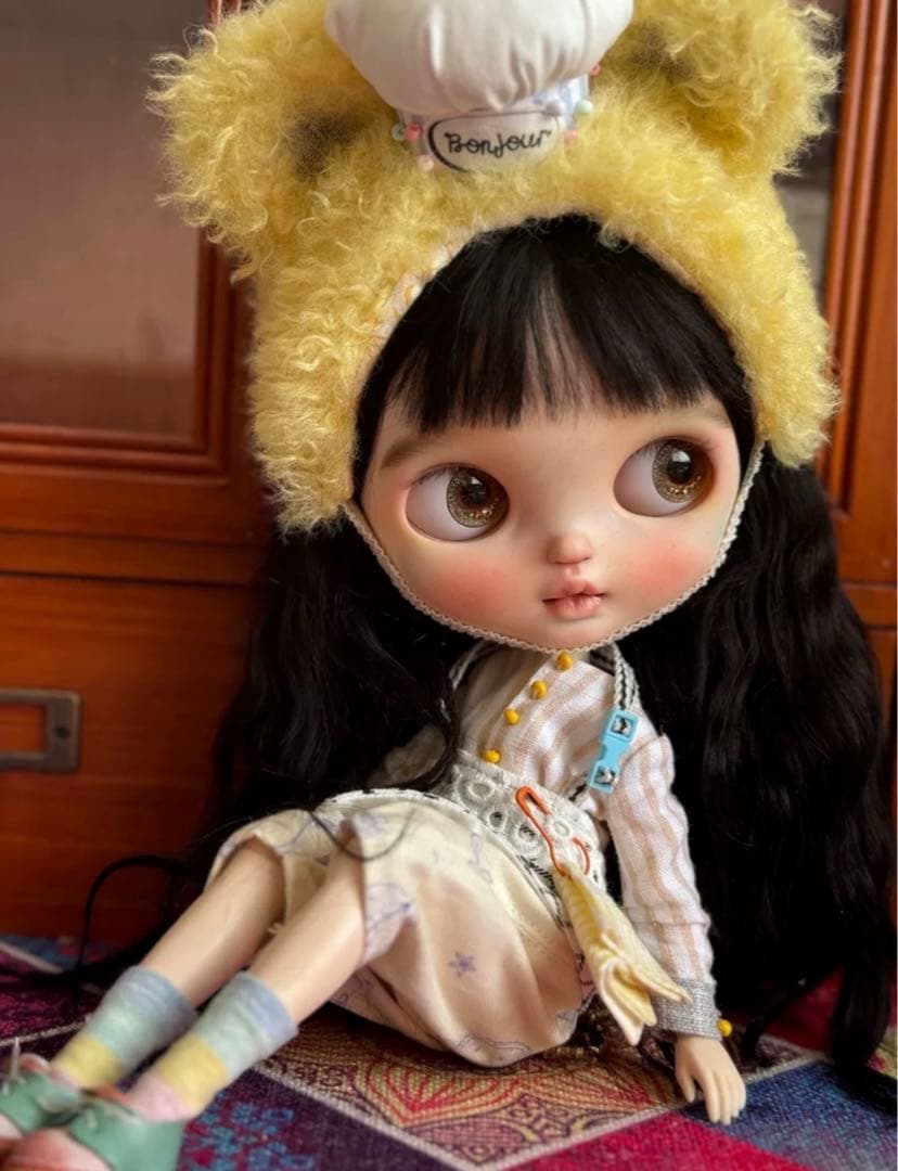 カスタムブライス 海外作家様 黒髪ちゃん かわいい 繊細なメイク フル