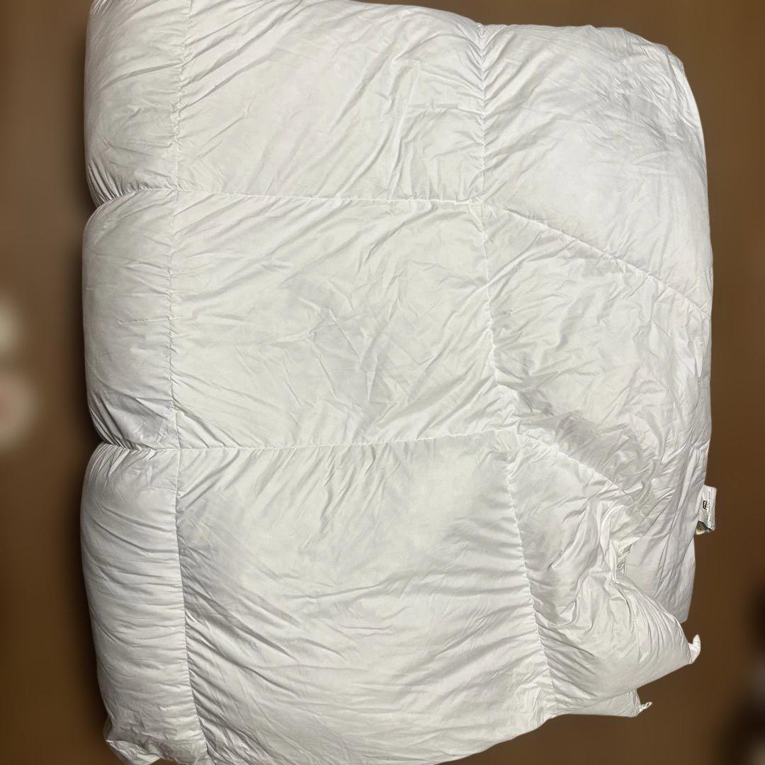 ニトリ　羽毛布団　２１０cmx１９０cm ダブル　ダウン80%