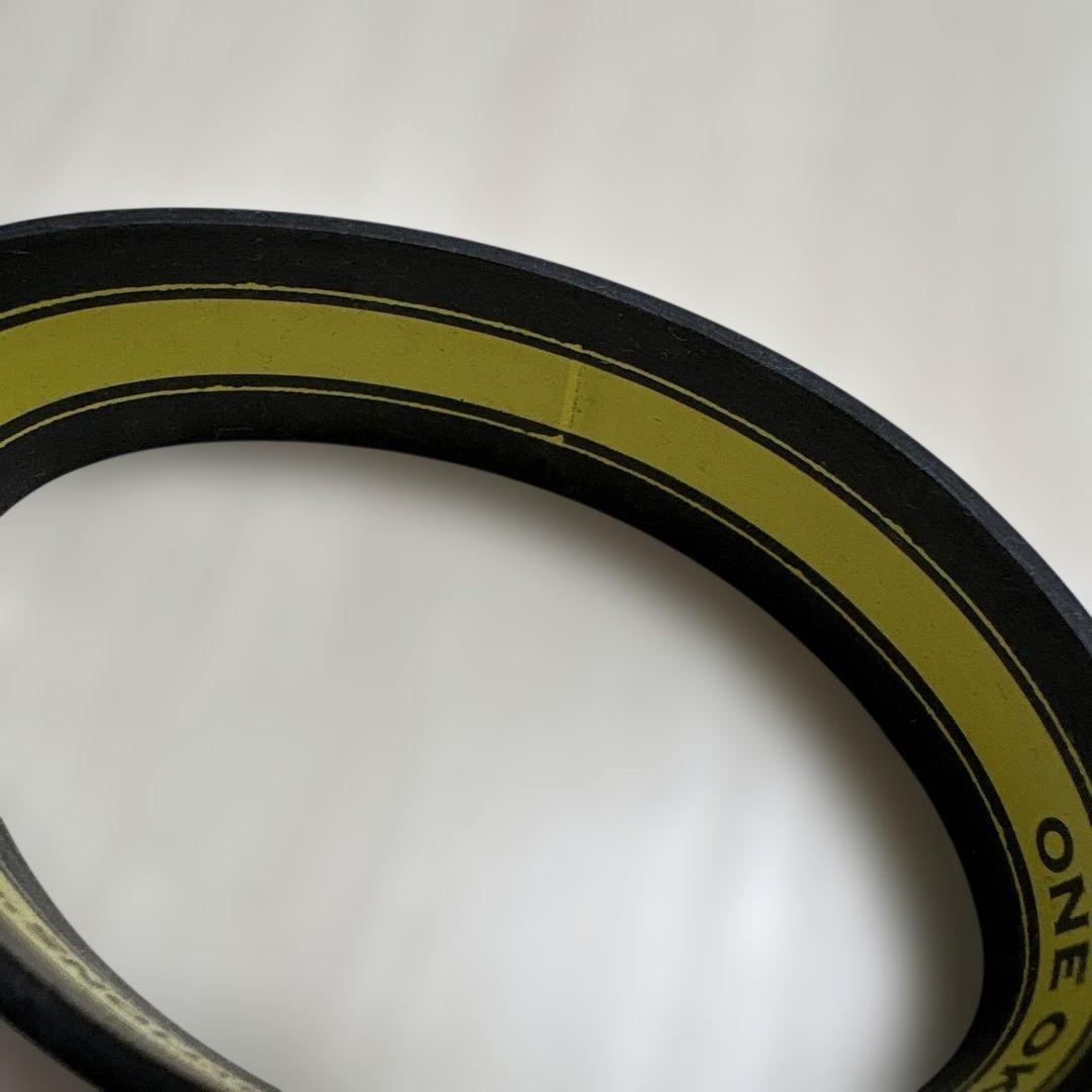 ONE OK ROCK 2017 WORLD TOUR ラバーバンド