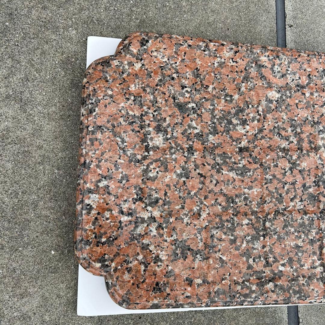 御影石　花崗岩　テーブル　台座持ち手加工あり　天板仕上げ　天板台座合わせ加工あり