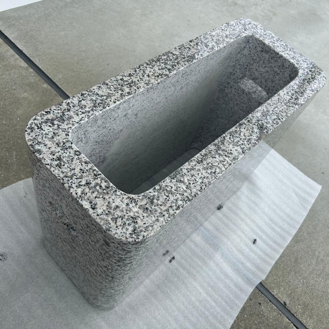 御影石　花崗岩　テーブル　台座持ち手加工あり　天板仕上げ　天板台座合わせ加工あり