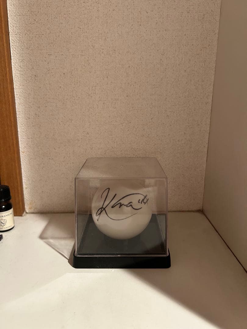 T*様 ME:I 佐々木心菜 サインボール ME:I佐々木心菜 サイン入りトレカ - メルカリ