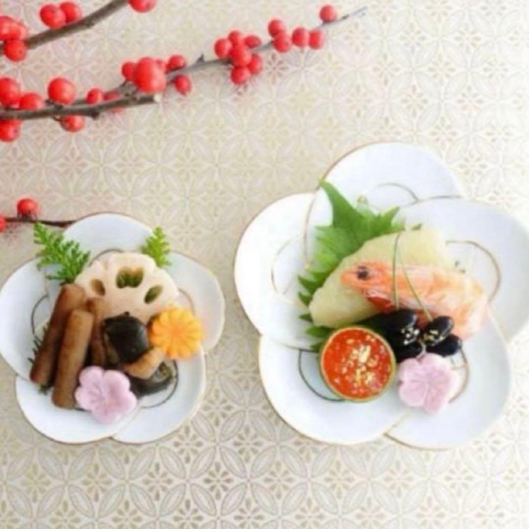 【新品】【大人気】有田焼田清窯　太白金線梅結び銘々皿　縁起物