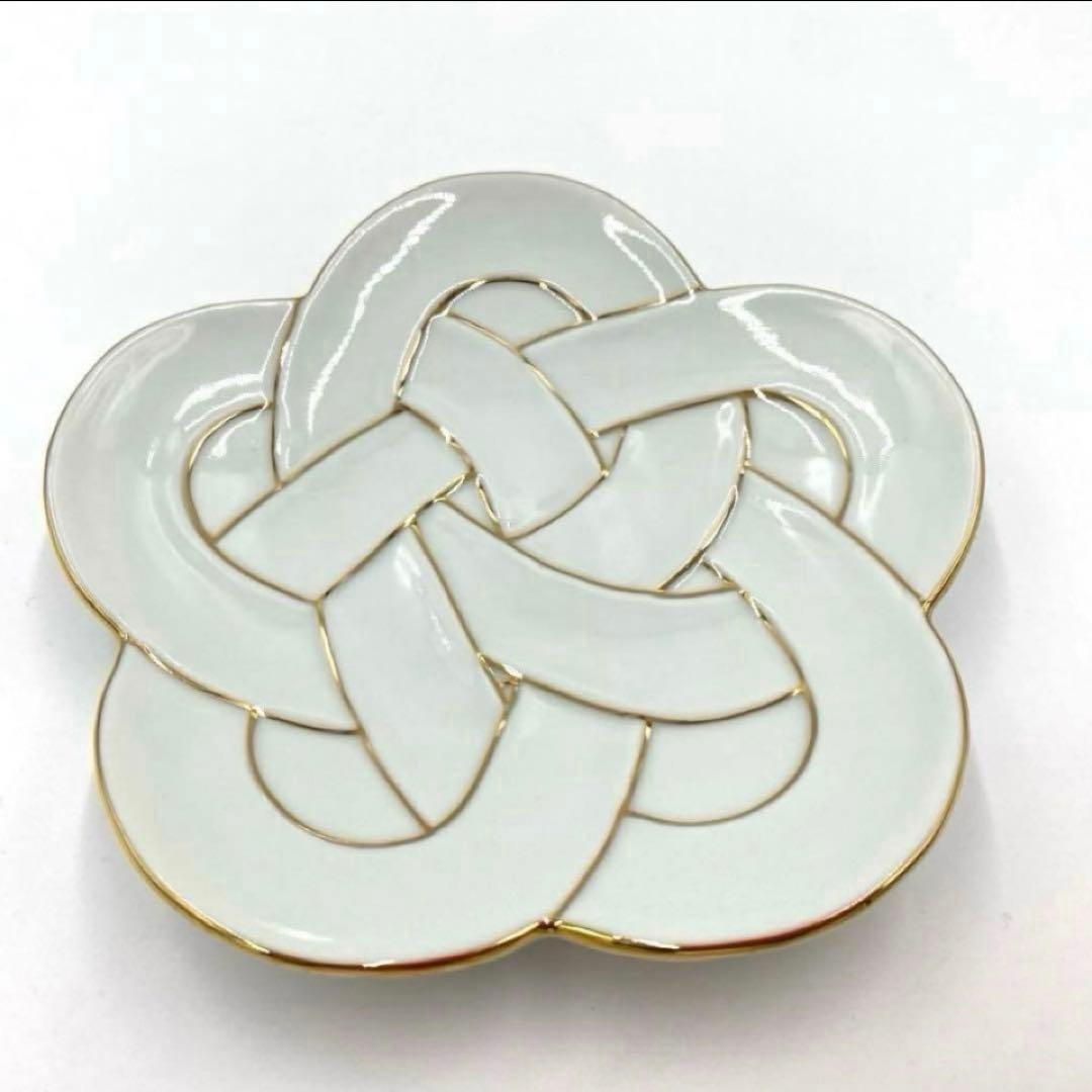 【新品】【大人気】有田焼田清窯　太白金線梅結び銘々皿　縁起物