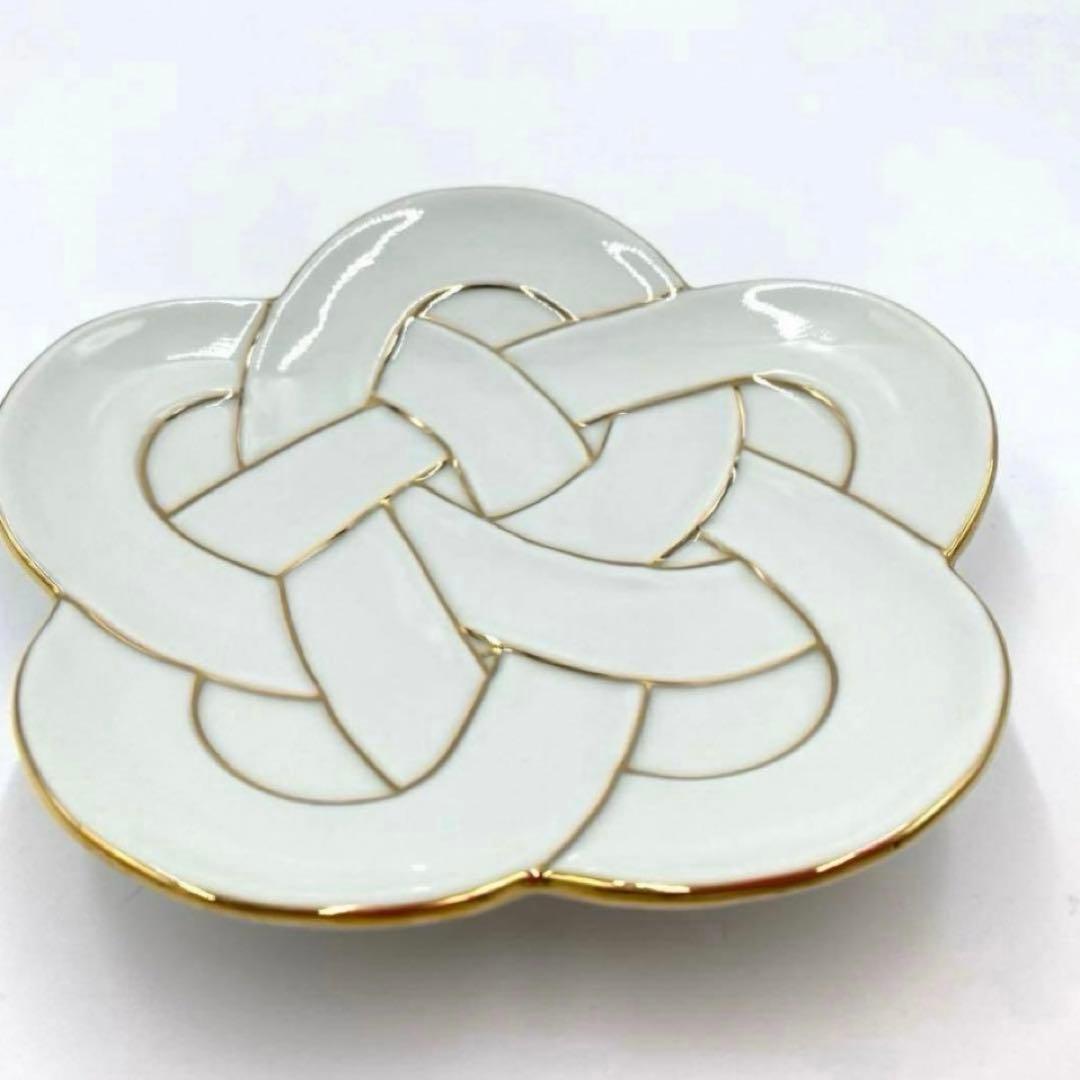 【新品】【大人気】有田焼田清窯　太白金線梅結び銘々皿　縁起物