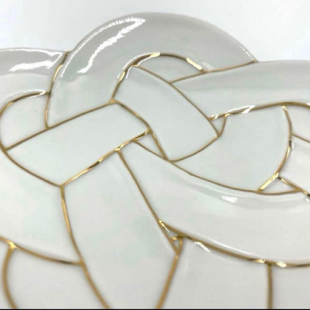 【新品】【大人気】有田焼田清窯　太白金線梅結び銘々皿　縁起物