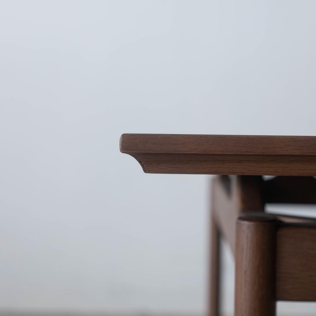 オーク材　正方形　テーブル　ブラウン　75cm