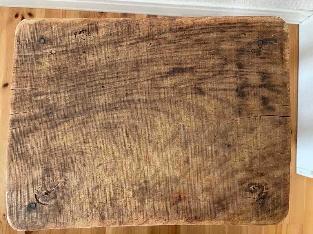 アンティーク　木製スツール 　一点ものウールファー付　ヴィンテージ