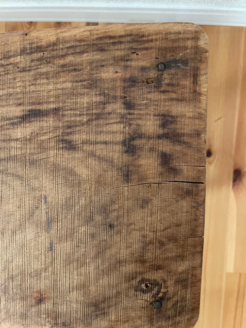 アンティーク　木製スツール 　一点ものウールファー付　ヴィンテージ