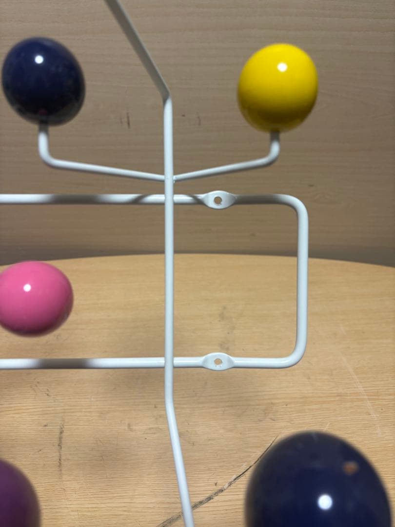 ハーマンミラー イームズ ハングイット オール マルチカラー デザイン