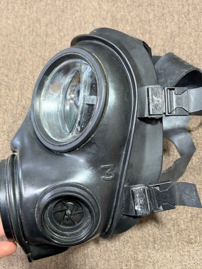 S10 ガスマスク　英軍　特殊部隊　メガネアタッチメント付き