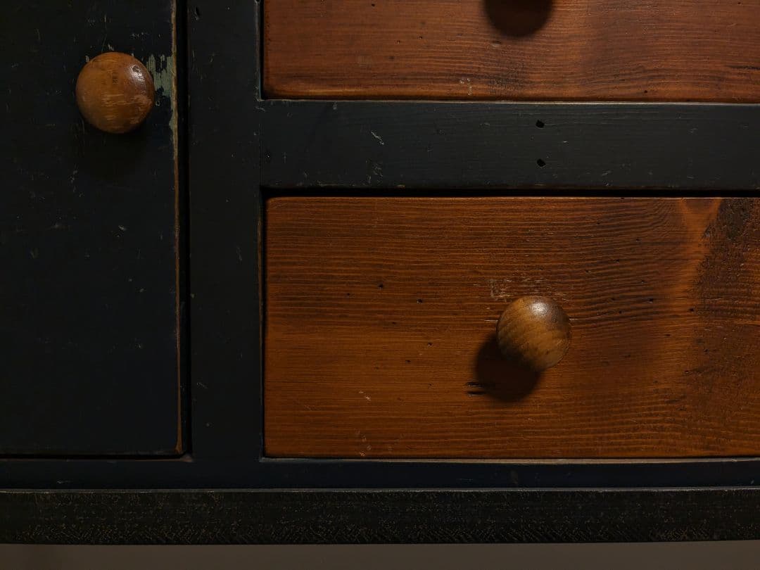 無垢木材・黒アイアン キャビネット