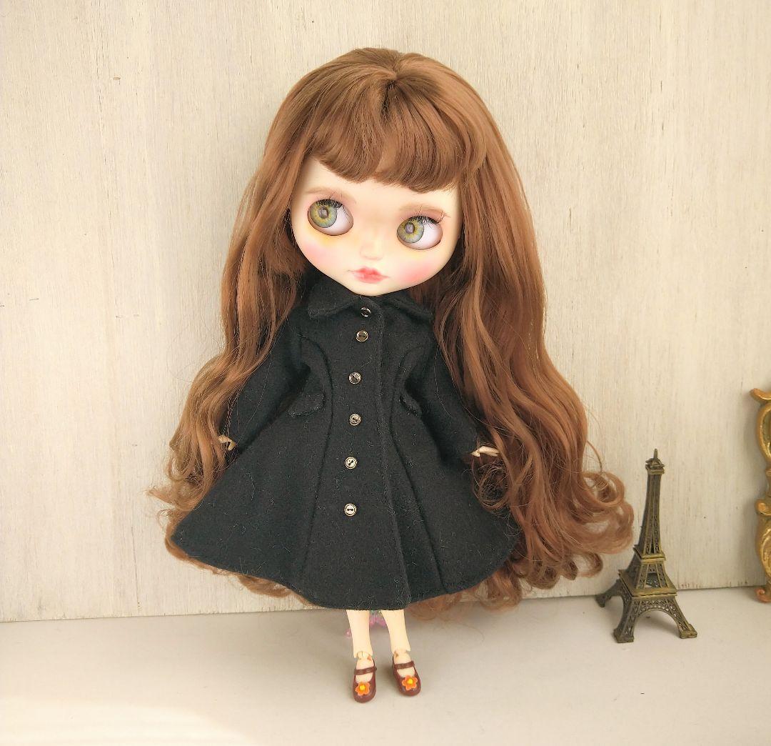 812※ウール素材の黒のフレアロングコート※ブライスアウトフィット※1/6ドール