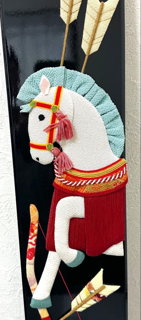 お正月★午★塗り盾★押絵★ちりめん★縁起物★金運★お正月★干支★馬★置物