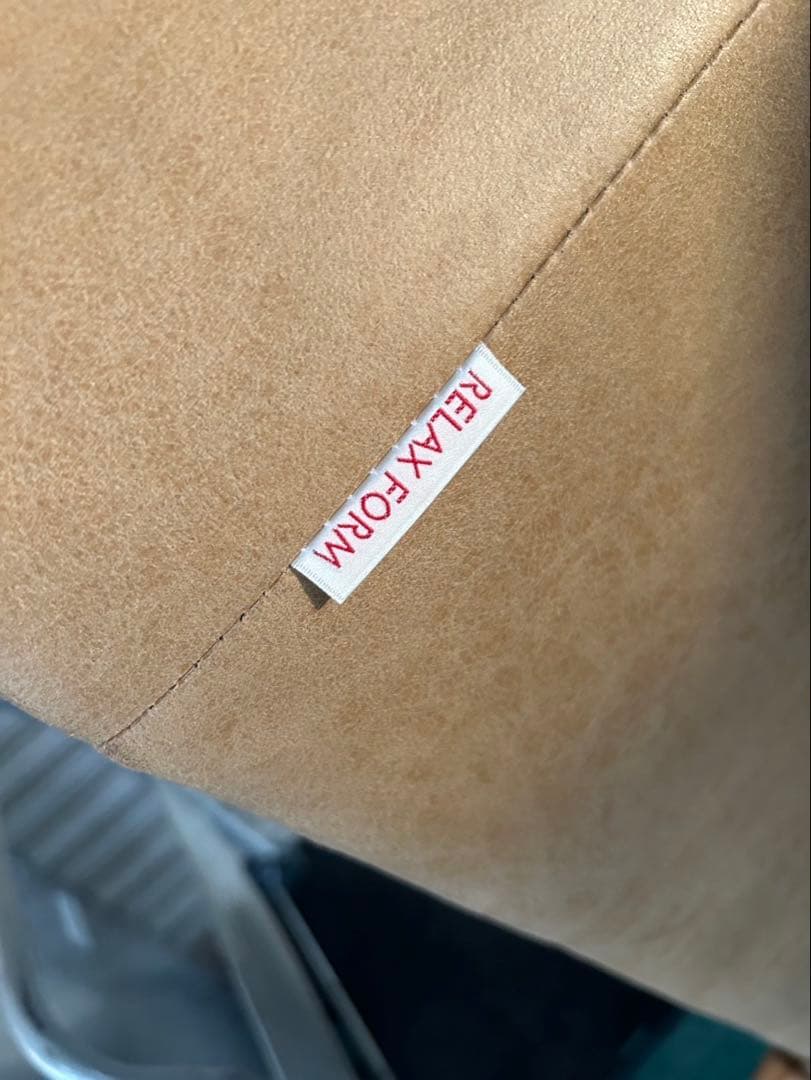 RELAX FORM 関家具 チェスターフィールド風2人掛けソファ　ファブリック