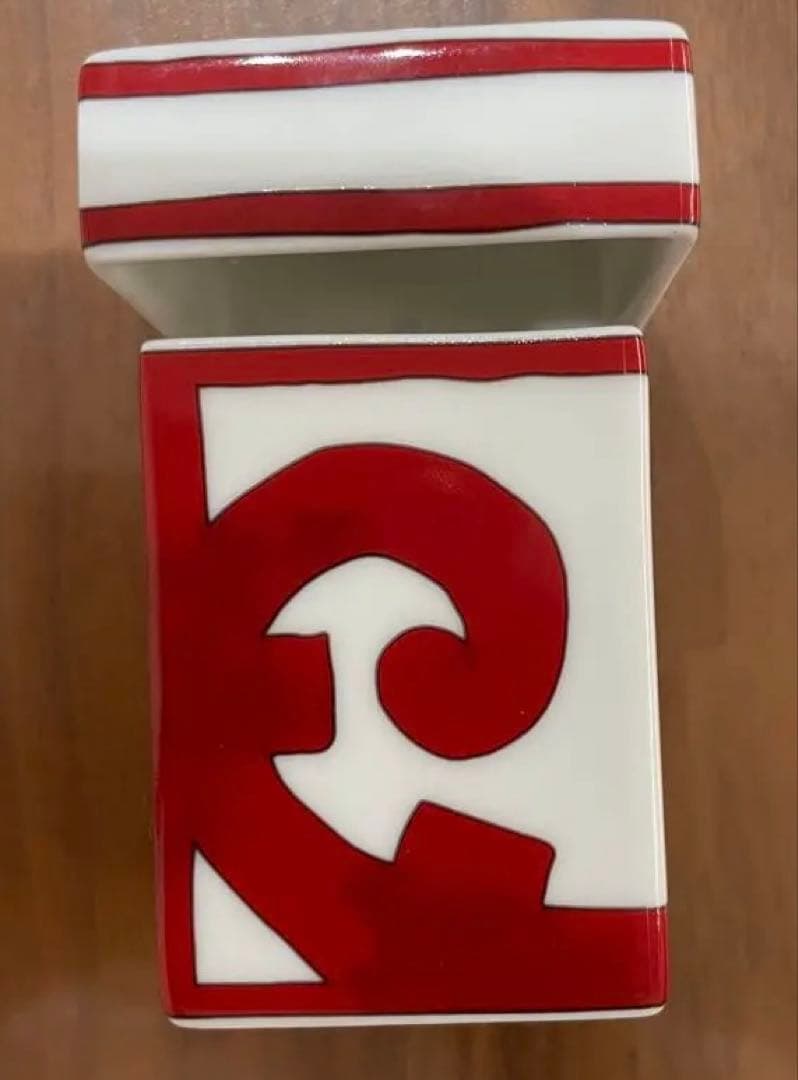 エルメス　HERMES スモールボックス（ガダルキヴィール）　食器