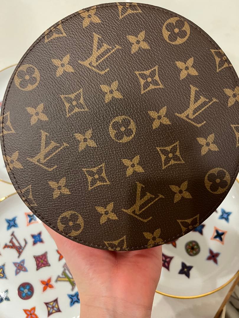 本日のみ値下げ！ルイ・ヴィトン 陶器皿 4枚セット