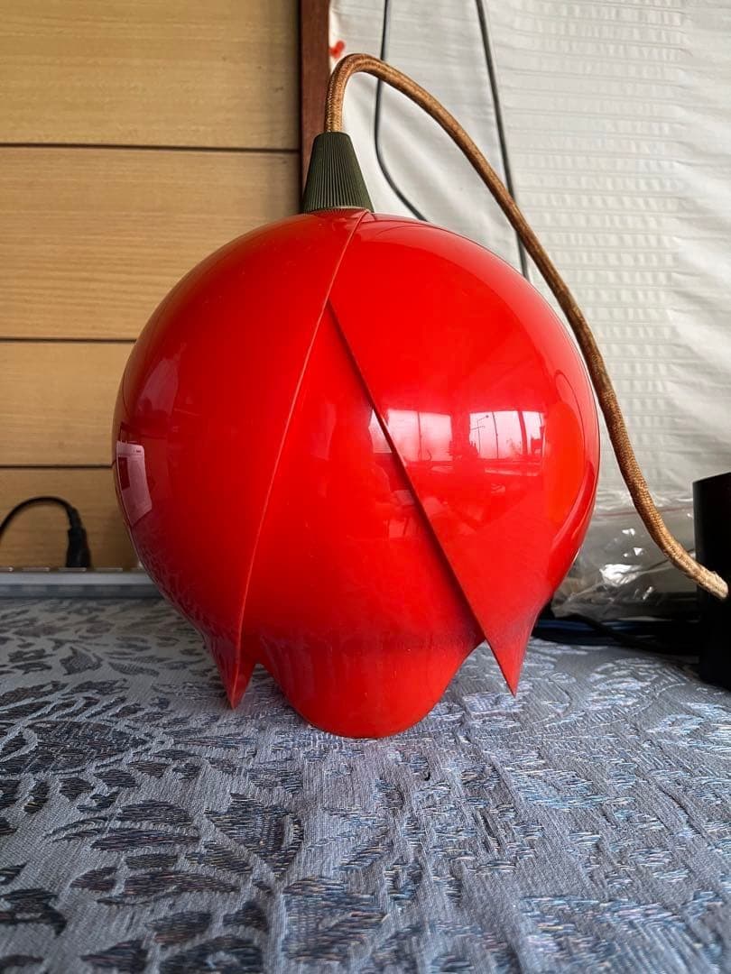 値下げ中〜今日だけ〜 レトロ　チューリップ　ペンダントライト　赤