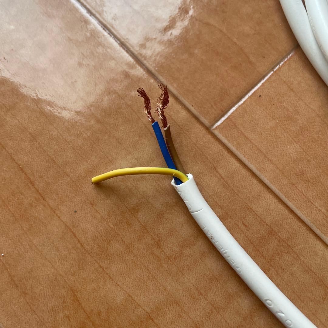 Lyfa 4045 ペンダントライト ランプ ブルー 照明 北欧 デンマーク