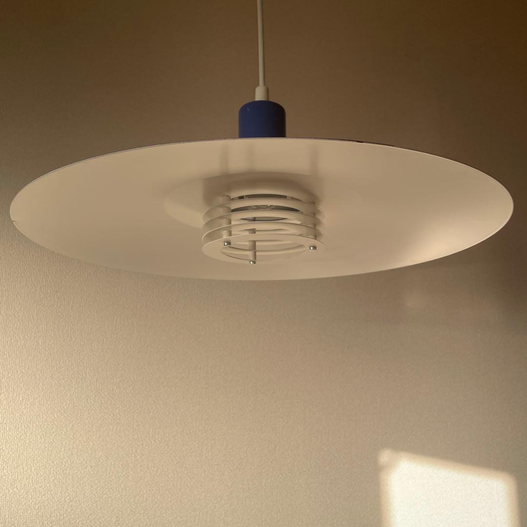 Lyfa 4045 ペンダントライト ランプ ブルー 照明 北欧 デンマーク