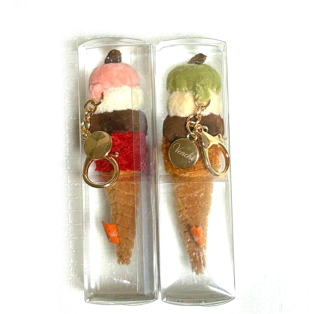 Venchi〈ジェラートバッグチャーム〉2025夏ノベルティ【ピンク