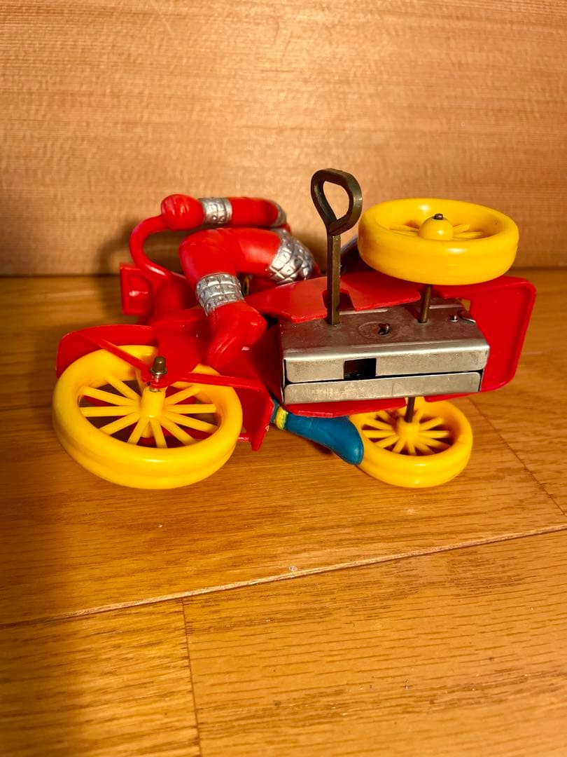 キカイダー三輪車ソフビ‼️三輪車希少‼️ブリキ屋❗️ - メルカリ