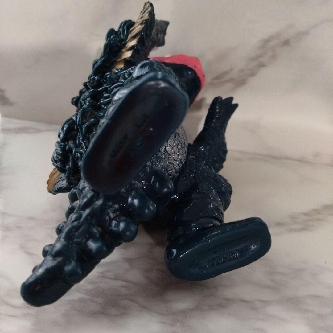 ウルトラ怪獣ゲスラ、2体まとめ、 ウルトラマン即購入OK - メルカリ