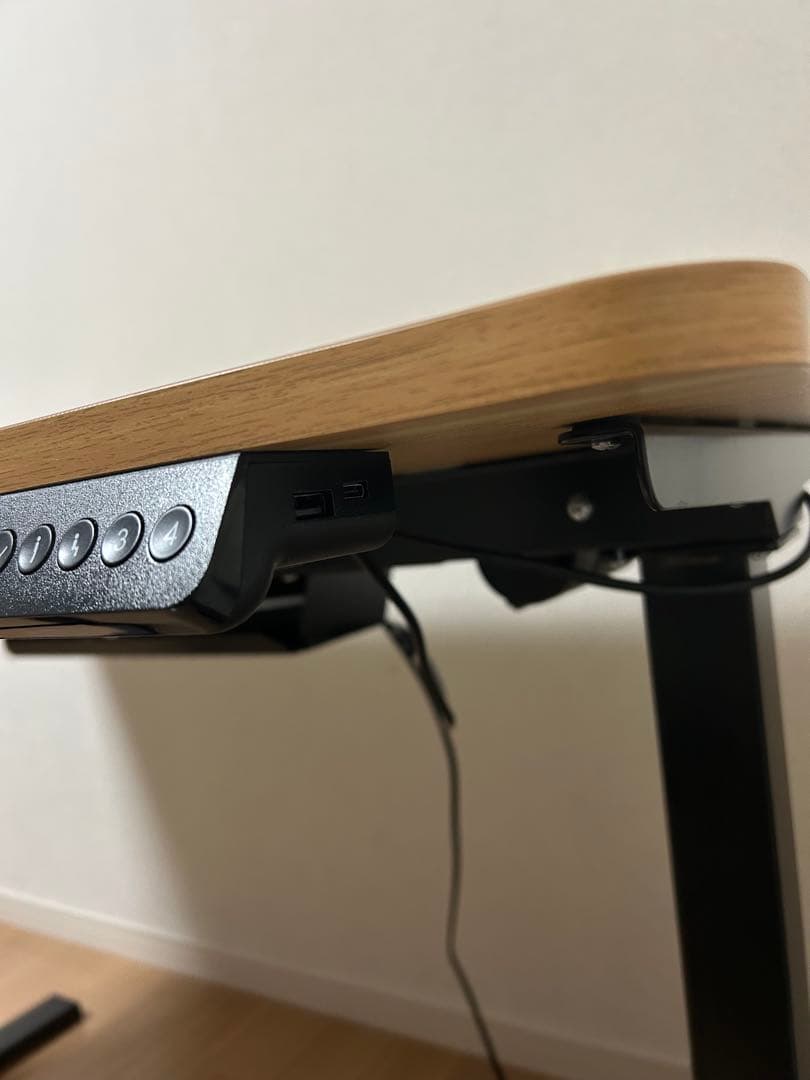 【新品同様】昇降デスク 120×60組立済　机　テーブル