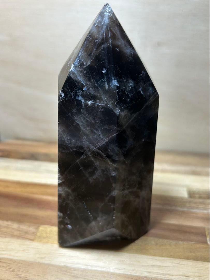 モリオン 六角柱 特大 542ｇ 魔除け パワーストーン 天然石 置物