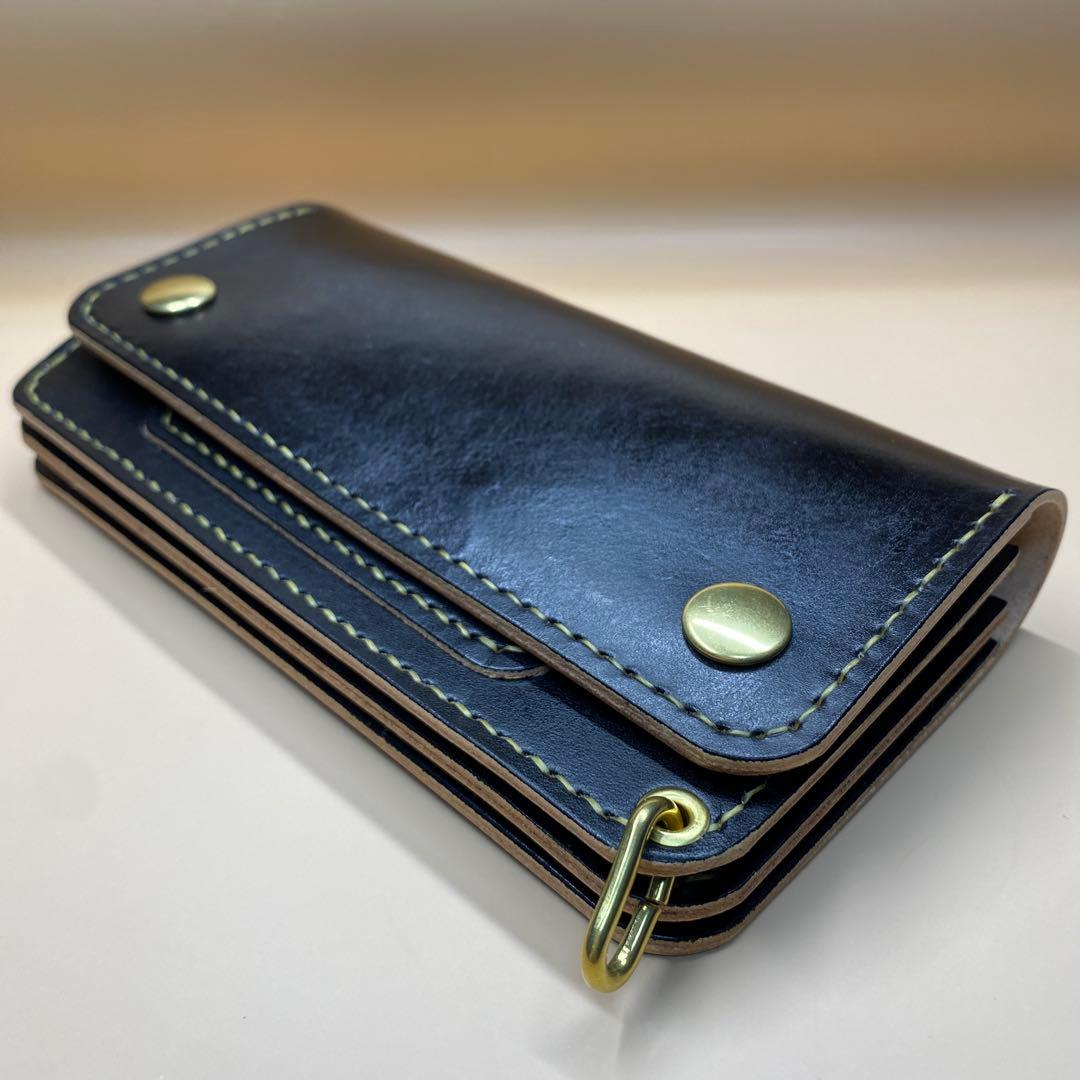 【無骨 茶芯】手染め 丘染め トラッカーウォレット 3層マチ 職人仕上げ 真鍮