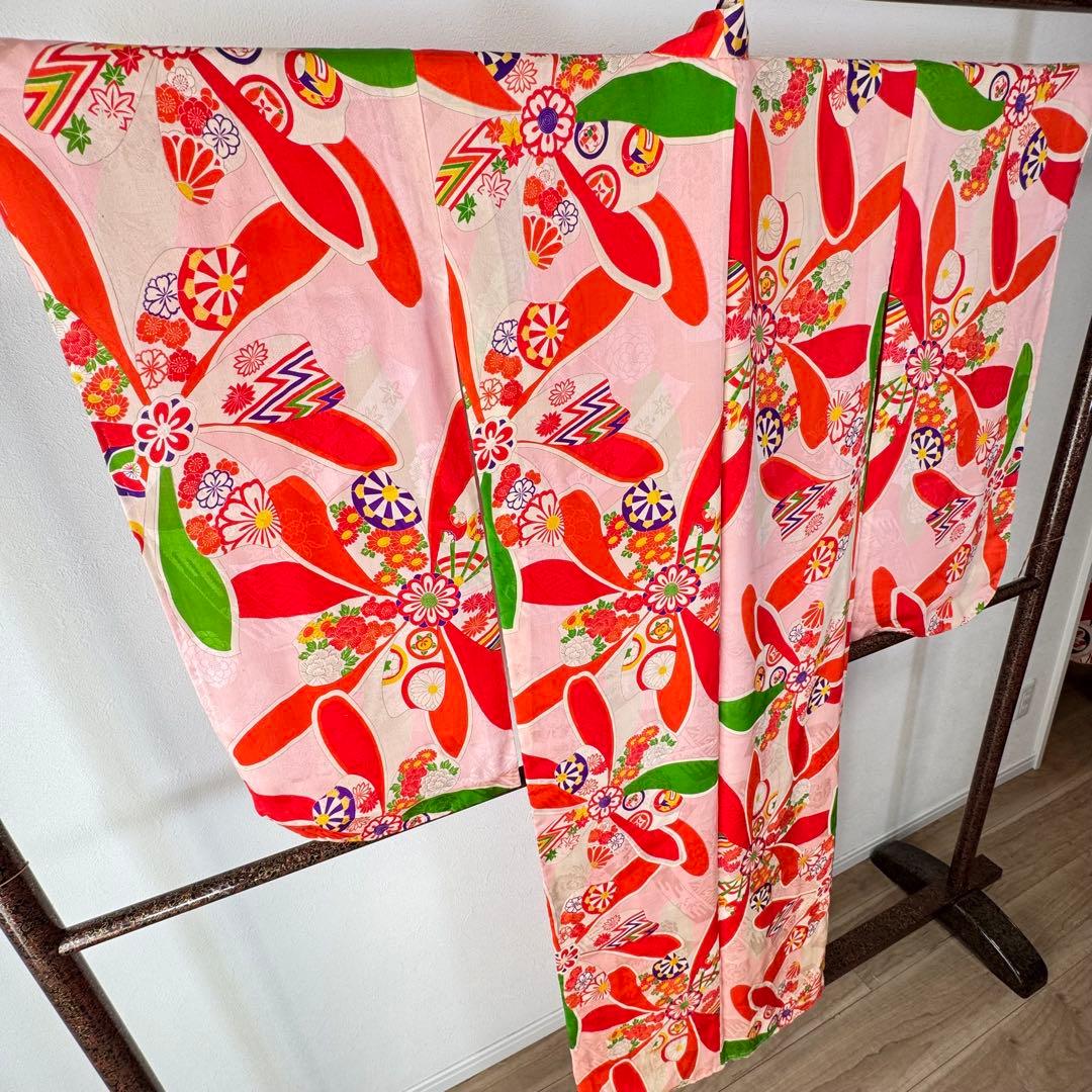 しつけ付　着物　正絹　ピンク　赤　七五三　子供着物　150裄59 アンティーク